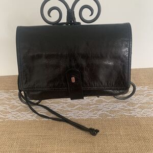 Vintage Bottega Veneta Black Leather Crossbody Clutch Made in Italy Rare